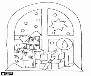 malvorlagen Weihnachtsgeschenke vor ein fenster mit einer kerze beleuchtet am Heiligabend ausmalbilder