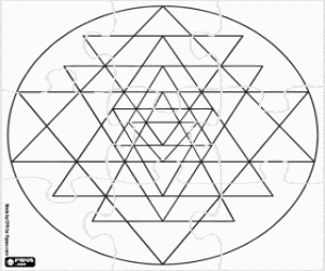 malvorlagen Puzzle eines Mandalas mit Dreiecken ausmalbilder