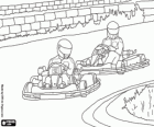 Zwei Karts Racing auf Hochtouren